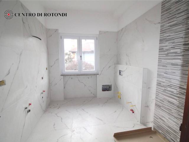Villa Indipendente in vendita a Oltrestazione, Legnano
