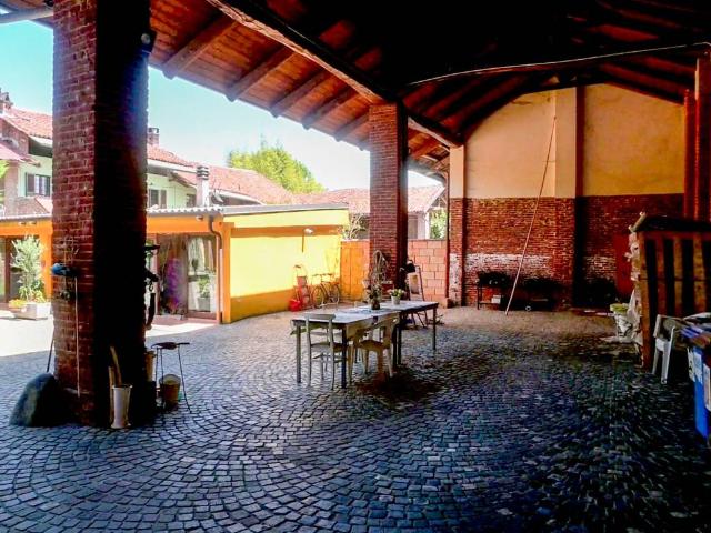 Villa Indipendente in vendita a Tedeschi, Leini