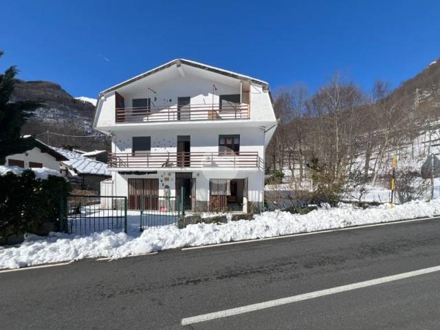 Villa Indipendente in vendita a Unione Montana Alpi Graie, Piemonte
