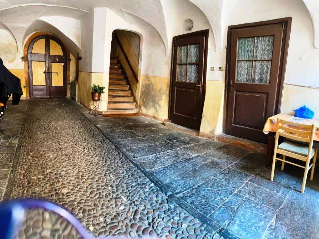 Villa Indipendente in vendita a Comunità Montana della Valle Brembana, Lenna