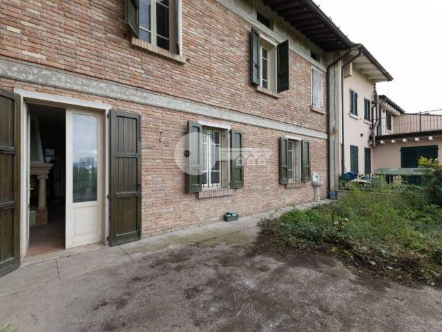 Villa Indipendente in vendita a Leno, Lombardia