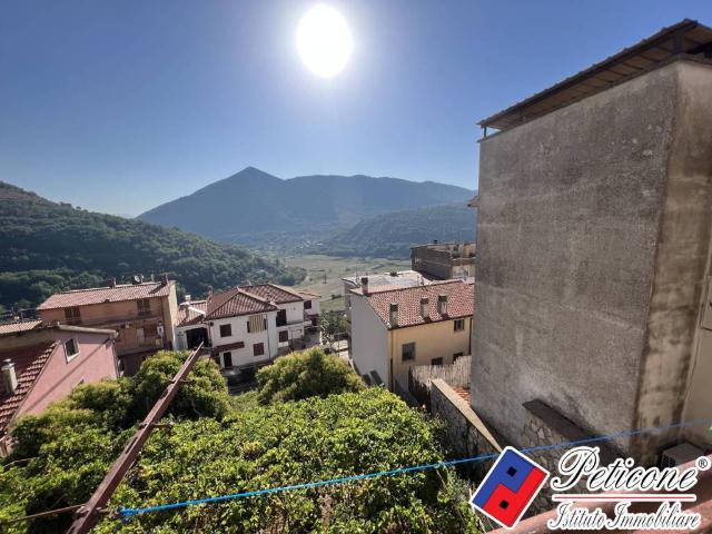 Villa Indipendente in vendita a Lenola, Lazio