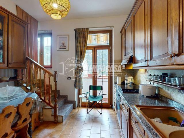 Villa Indipendente in vendita a Birago, Lentate Sul Seveso