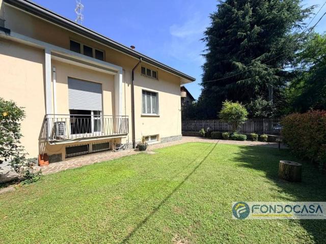 Villa Indipendente in vendita a Birago, Lentate Sul Seveso