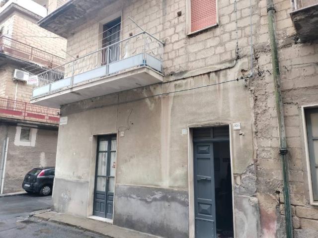 Villa Indipendente in vendita a Lentini, Sicilia