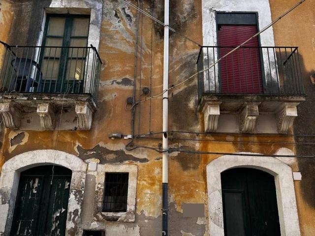 Villa Indipendente in vendita a Lentini, Sicilia