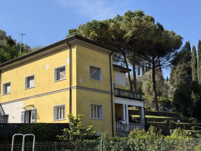 Villa Indipendente in vendita a Lerici, Liguria