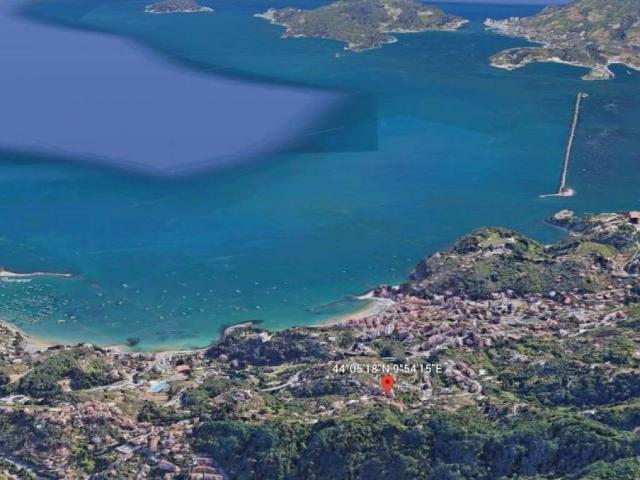 Villa Indipendente in vendita a Solaro, Lerici