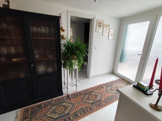 Villa Indipendente in vendita a Lesignano De' Bagni, Reggio Emilia