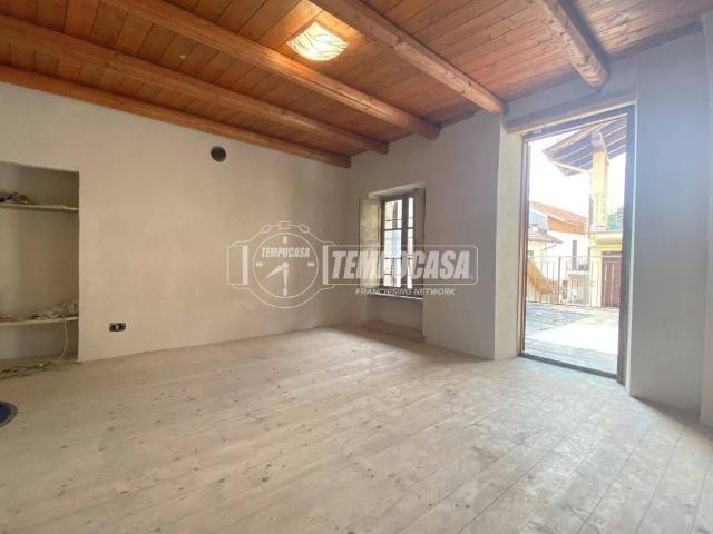 Villa Indipendente in vendita a Piemonte, Biella