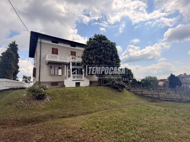 Villa Indipendente in vendita a Piemonte, Biella
