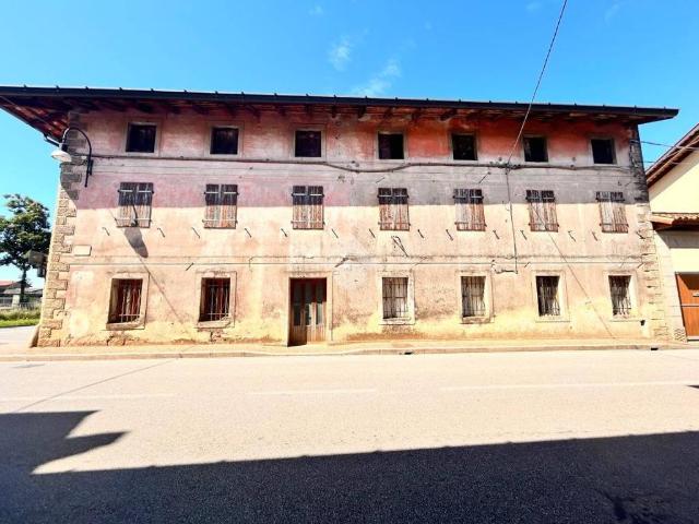 Villa Indipendente in vendita a Lestizza, Friuli-Venezia Giulia