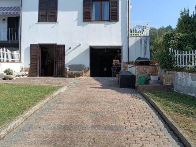 Villa Indipendente in vendita a Terrarossa, Licciana Nardi