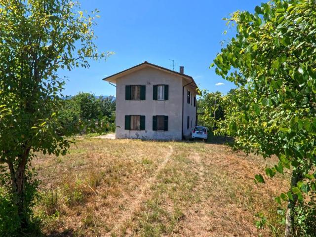 Villa Indipendente in vendita a Unione di comuni Montana Lunigiana, Licciana Nardi