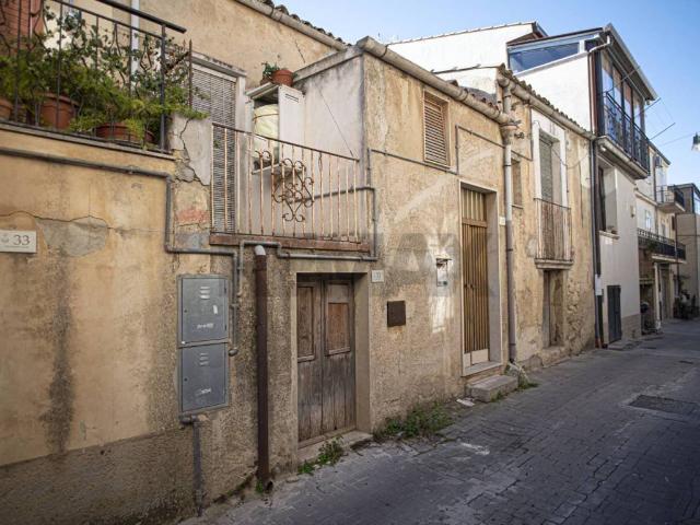 Villa Indipendente in vendita a Licodia Eubea, Sicilia