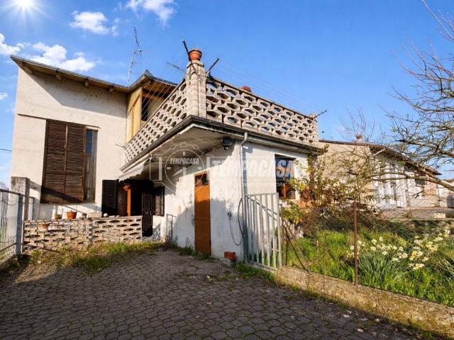 Villa Indipendente in vendita a Piemonte, Vercelli