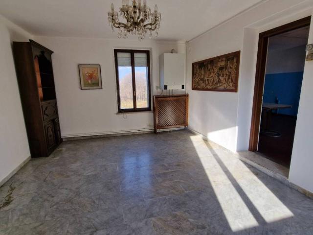 Villa Indipendente in vendita a Limana, Veneto