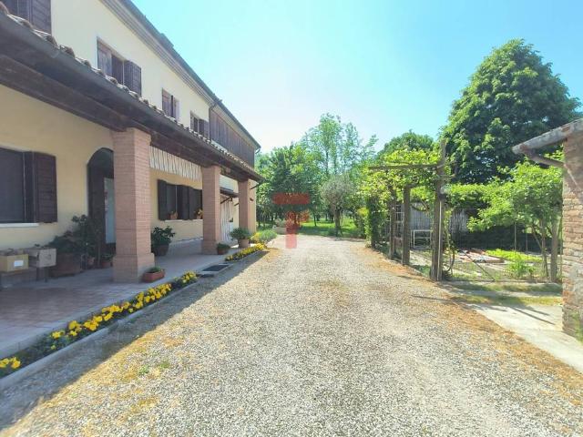 Villa Indipendente in vendita a Limena, Veneto