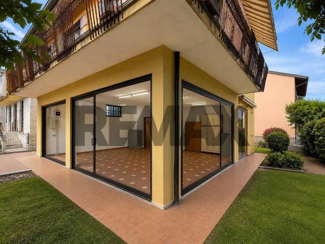 Villa Indipendente in vendita a Limena, Veneto
