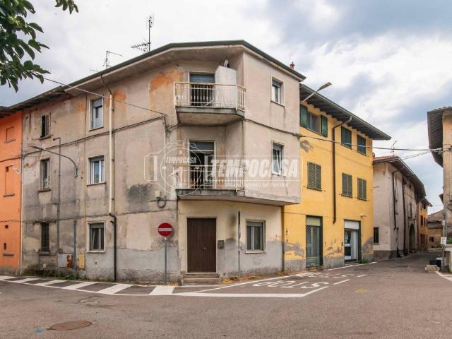 Villa Indipendente in vendita a Limido Comasco, Lombardia