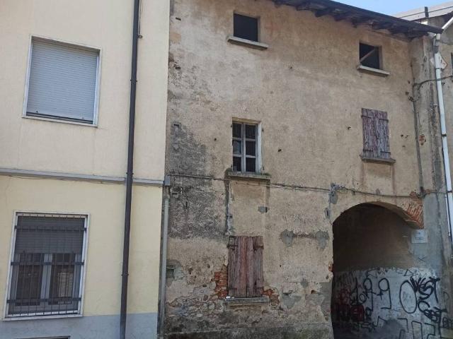 Villa Indipendente in vendita a Limido Comasco, Lombardia