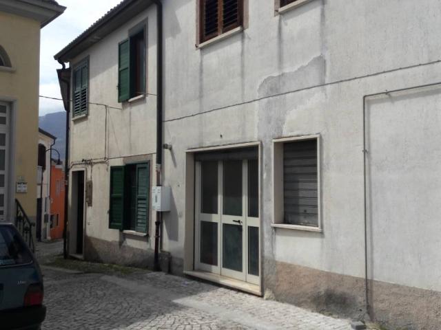 Villa Indipendente in vendita a Lioni, Campania