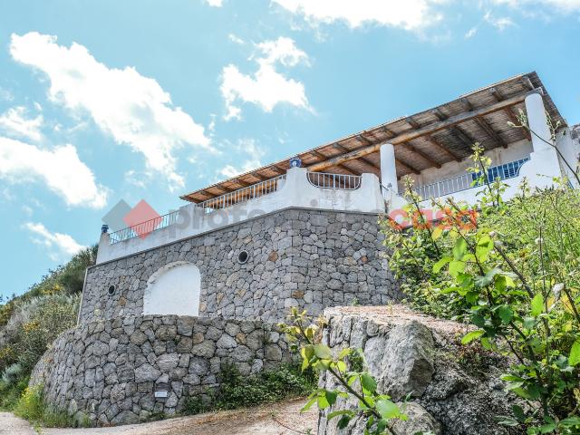 Villa Indipendente in vendita a Varesana di Sopra, Panarea