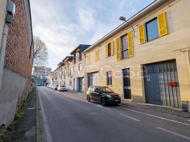 Villa Indipendente in vendita a Cascina Convenio, Lissone