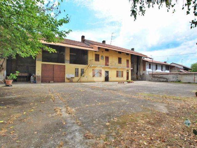 Villa Indipendente in vendita a Piemonte, Vercelli