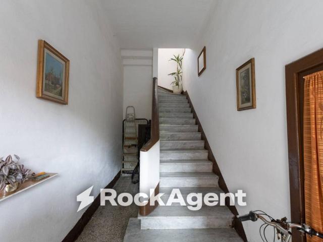 Villa Indipendente in vendita a Garibaldi, Livorno