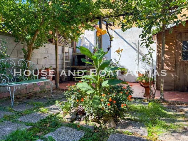 Villa Indipendente in vendita a Livorno, Toscana