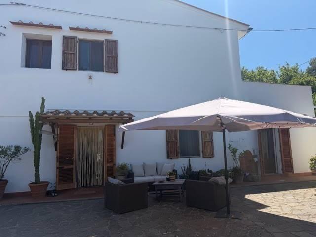 Villa Indipendente in vendita a Livorno, Toscana