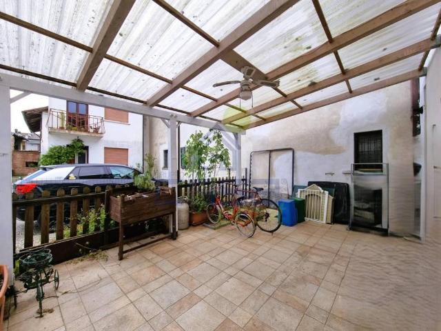 Villa Indipendente in vendita a Livraga, Lombardia