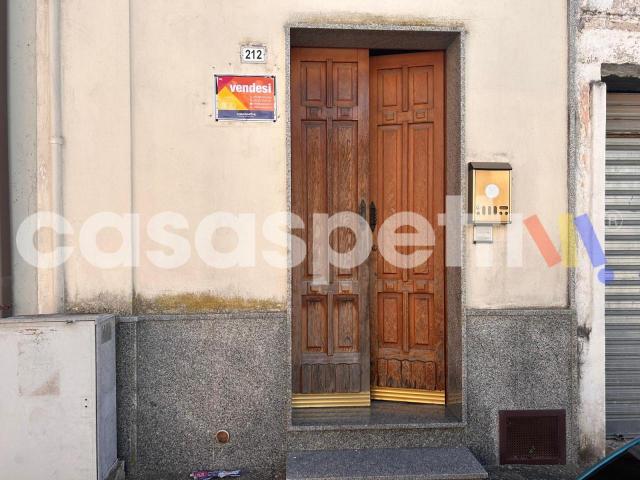 Villa Indipendente in vendita a Lizzano, Taranto