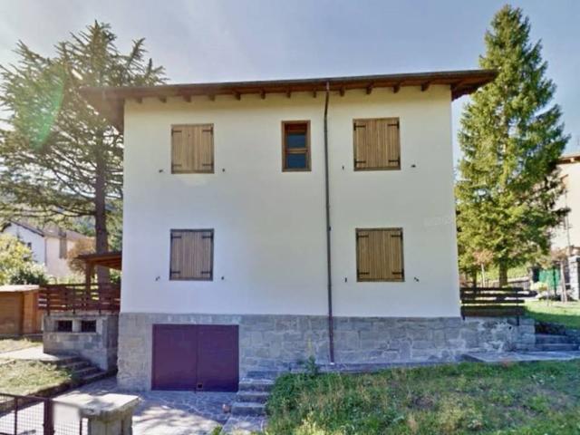 Villa Indipendente in vendita a Unione dell'Alto Reno, Lizzano In Belvedere