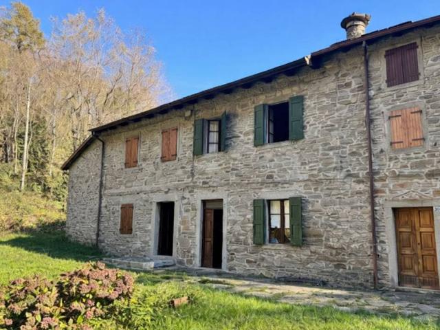Villa Indipendente in vendita a Unione dell'Alto Reno, Lizzano In Belvedere