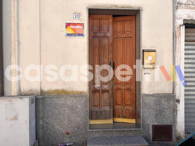 Villa Indipendente in vendita a Lizzano, Taranto