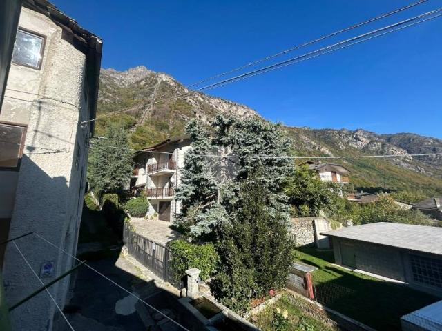Villa Indipendente in vendita a Rosone, Locana
