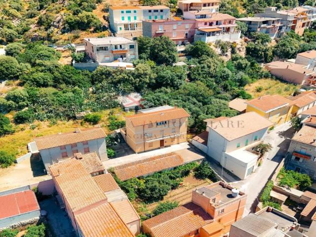 Villa Indipendente in vendita a Lodè, Sardigna/Sardegna