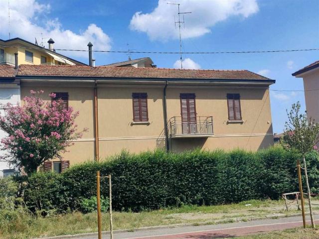 Villa Indipendente in vendita a Albarola, Lodi
