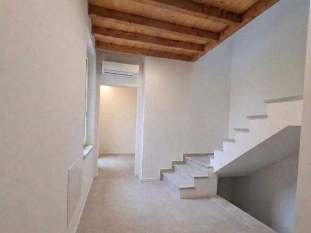 Villa Indipendente in vendita a Revellino, Lodi