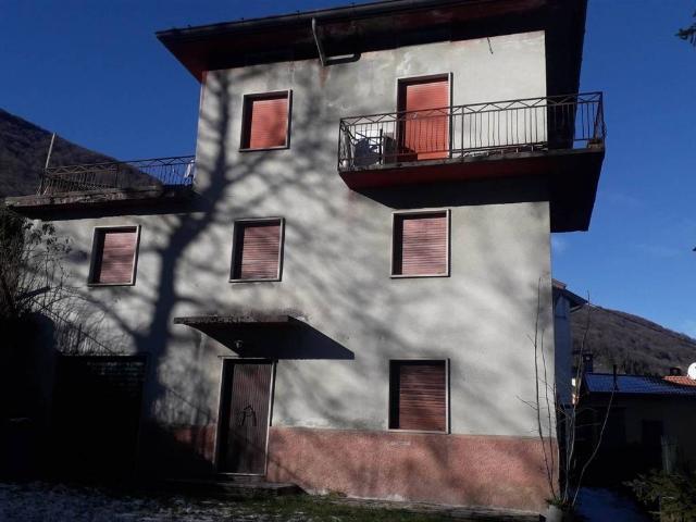 Villa Indipendente in vendita a Revellino, Lodi