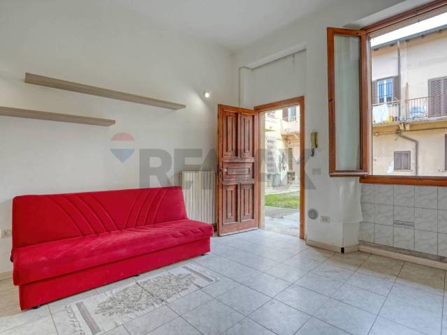 Appartamento in vendita a Lomagna, Lombardia