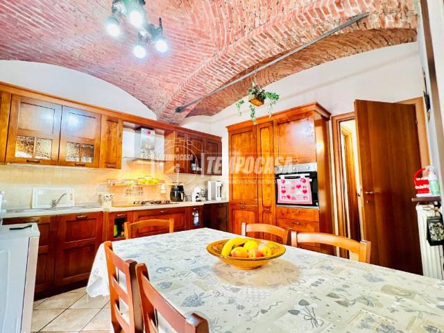 Villa Indipendente in vendita a Lonate Pozzolo, Lombardia