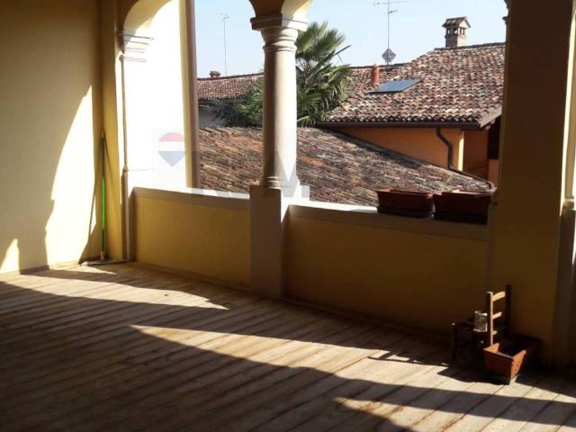 Villa Indipendente in vendita a Lonato, Lombardia