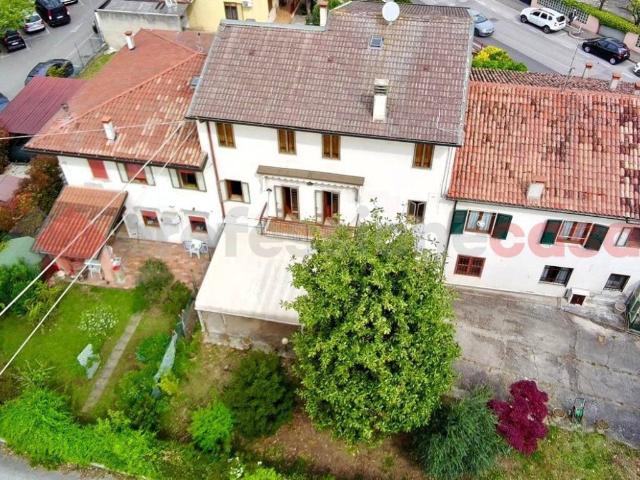 Villa Indipendente in vendita a Lonigo, Veneto