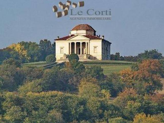 Villa Indipendente in vendita a Lonigo, Veneto