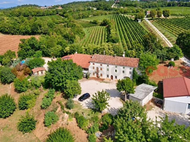 Villa Indipendente in vendita a Monticello, Lonigo