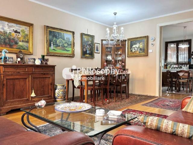 Villa Indipendente in vendita a Marche, Ancona