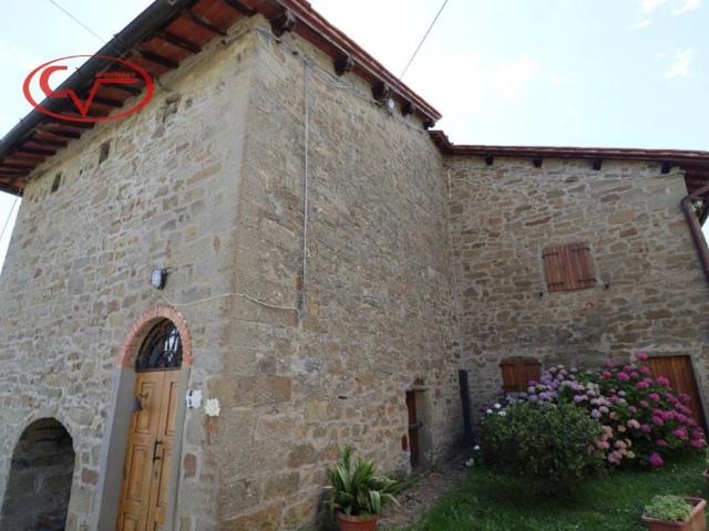 Villa Indipendente in vendita a Loro Ciuffenna, Toscana